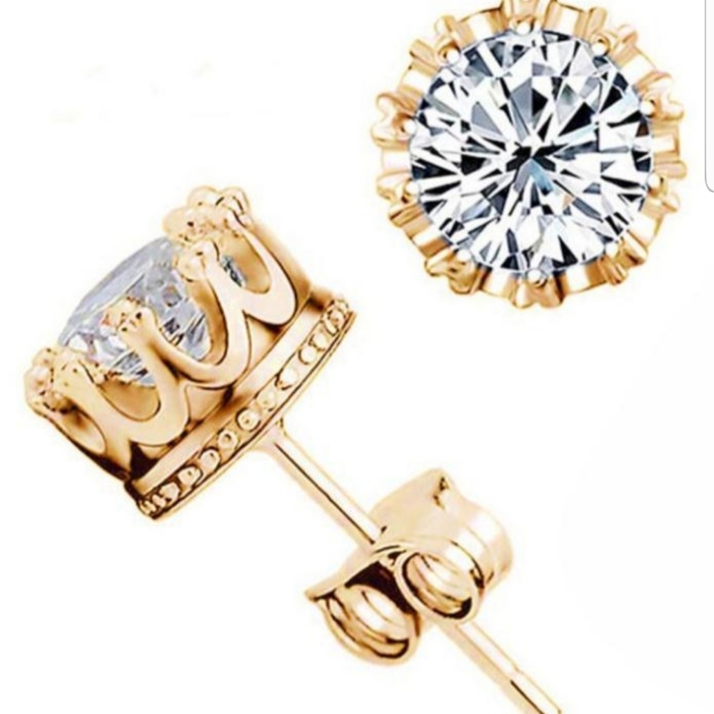 New Gold Crown Diamond Earrings!